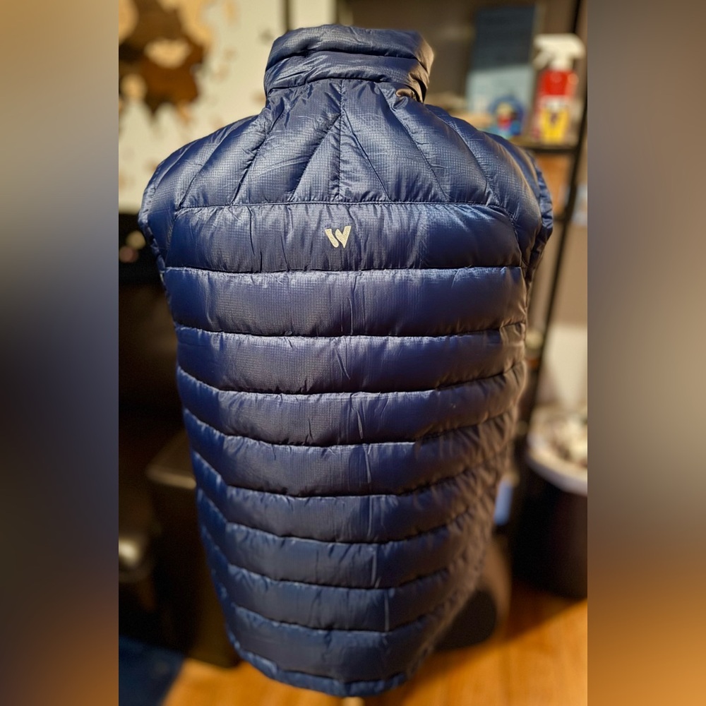 White Sierra Blue Puffer Vest - Picture 4 of 4